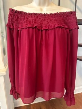 NSR  top in Raspberry. Can be worn off the shoulder.
